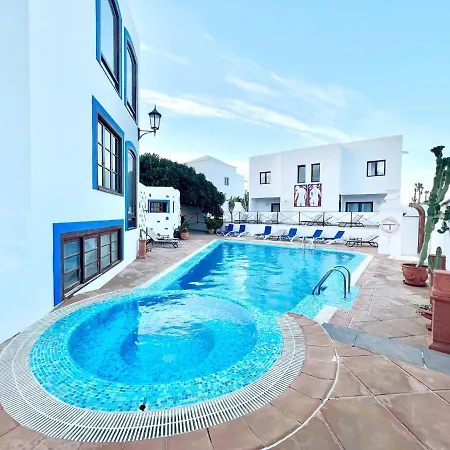 Family, Breakfast Included, Freewifi, Jacuzzi And Pool In Yaiza Lägenhet Yaiza (Lanzarote)