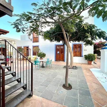 Family, Breakfast Included, Freewifi, Jacuzzi And Pool In Yaiza Апартаменты Яйса